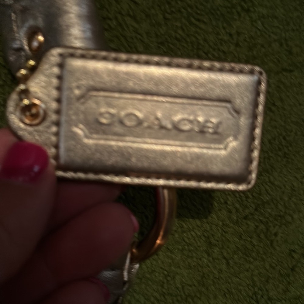 Coach leather shoulder bag - Picture 5 of 10